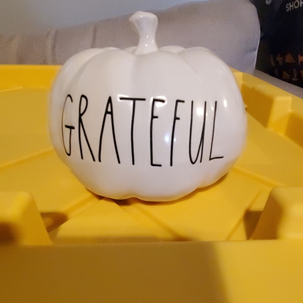 Rae Dunn "grateful" baby pumpkin